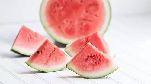 吃瓜天气,吃瓜天气畅享清凉时光